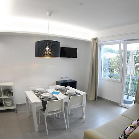 Golden Beach Residence Fregenae Bagian luar foto